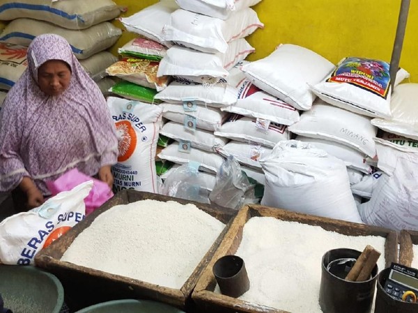 Tambah Mahal, Harga Beras Capai Rp31 rb/kg, di Papua Apalagi