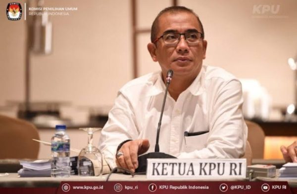 Waduh, Ketua KPU dkk Disanksi, Langgar Etik Loloskan Gibran Cawapres