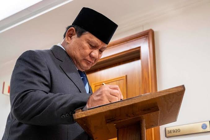 Prabowo Buka Keran Impor: Petani  Tersungkur, Importir Berpesta