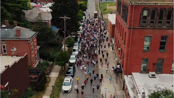 ‘Berlari Bersama Kristus’: Gerakan Anak Muda yang Menjadikan Yesus Pusat Kebanguan Rohani