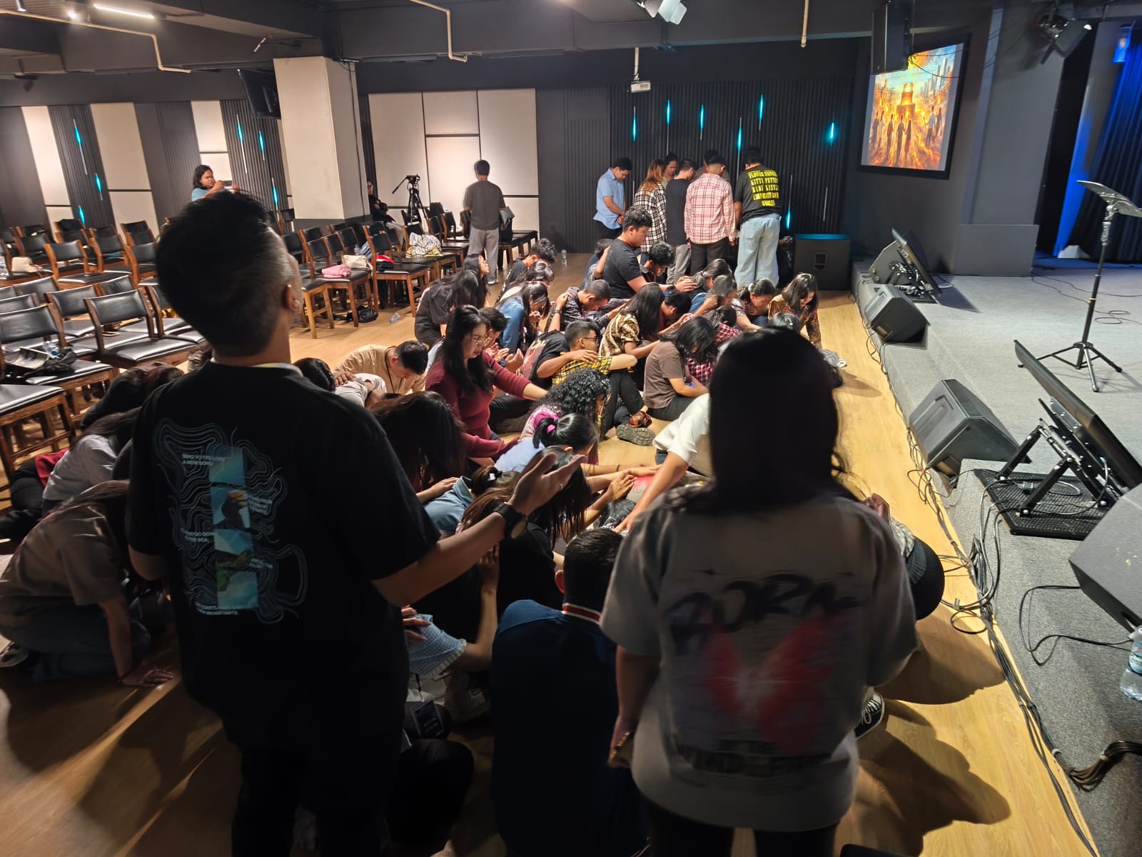 Wind and Fire Jakarta: Api yang Dinyalakan untuk Bangsa